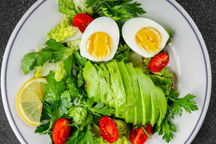 Avokado kahvaltıda nasıl yenir?