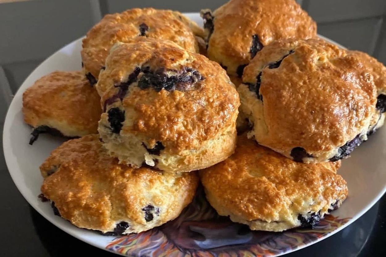 Üzümlü Ev Çöreği Tarifi