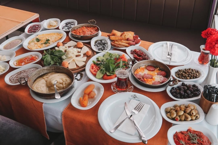 Yalı Er Kitchen Lounge