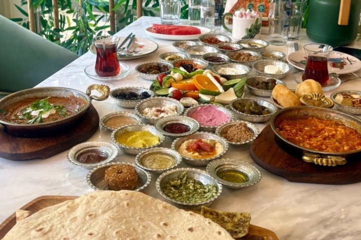 Zeytin Garden Breakfast