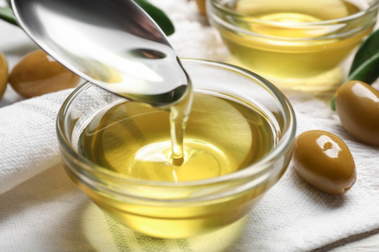 Zeytinyağı Kaç Kalori