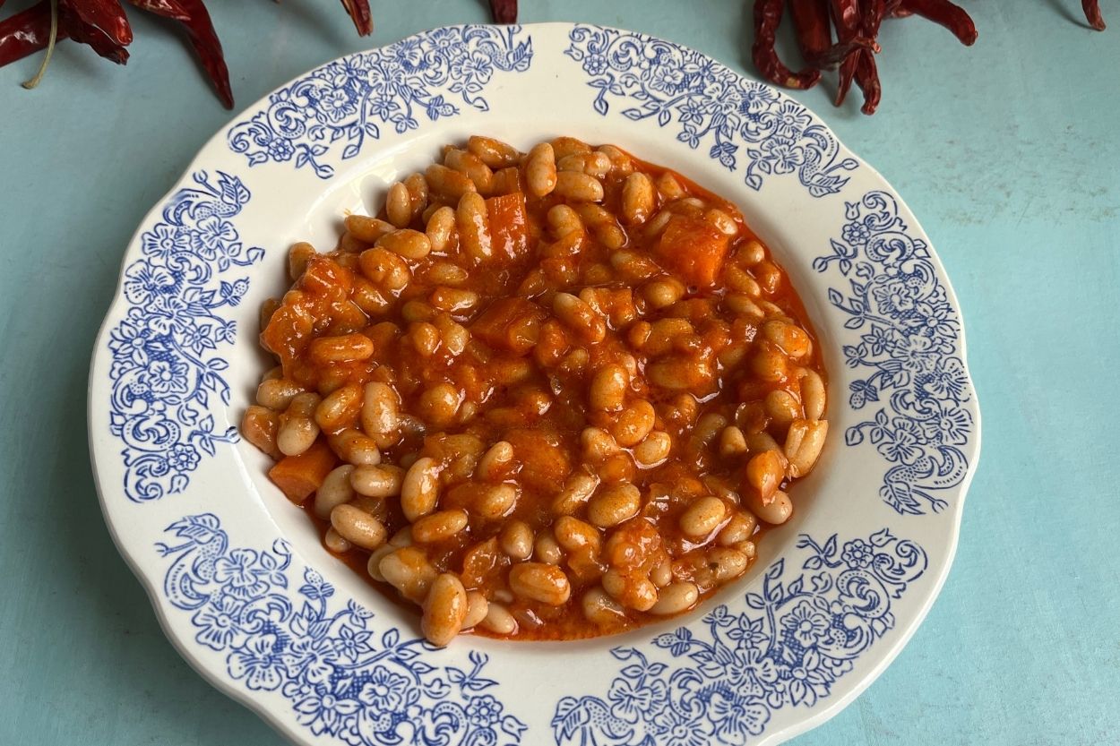 Zeytinyağlı Kuru Fasulye Tarifi
