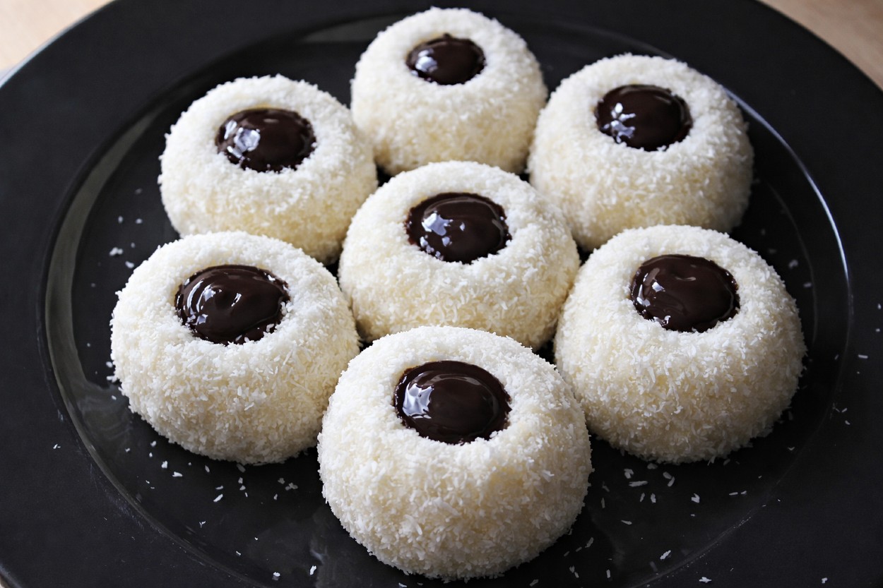 İrmikli Çikolatalı Lokum Tarifi