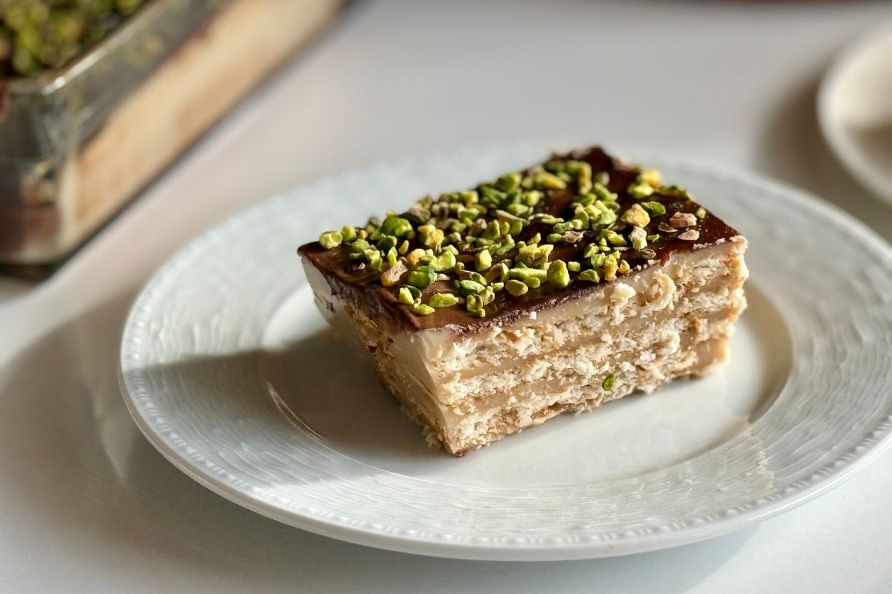 Kahveli Bisküvili Pasta Tarifi