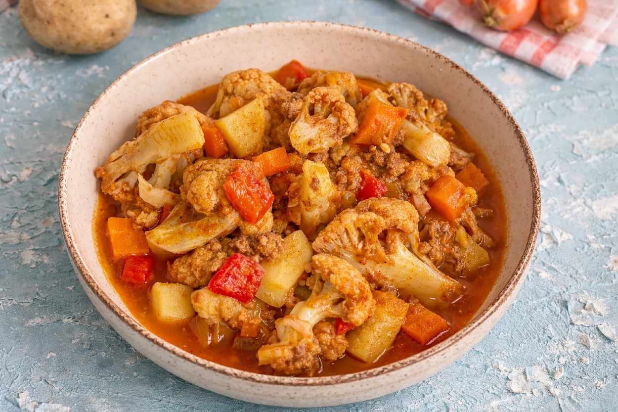 Patatesli Karnabahar Yemeği Tarifi