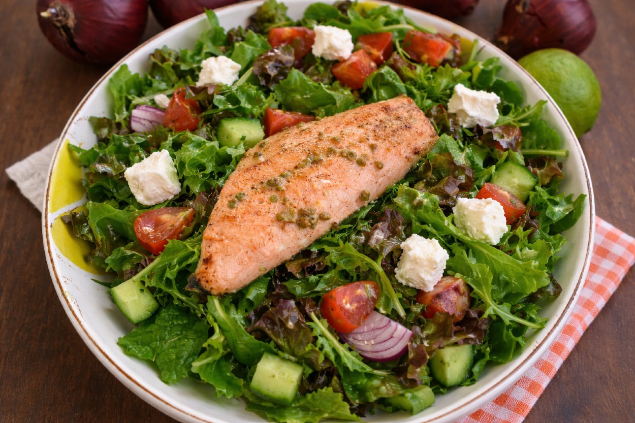 Somonlu Salata Tarifi