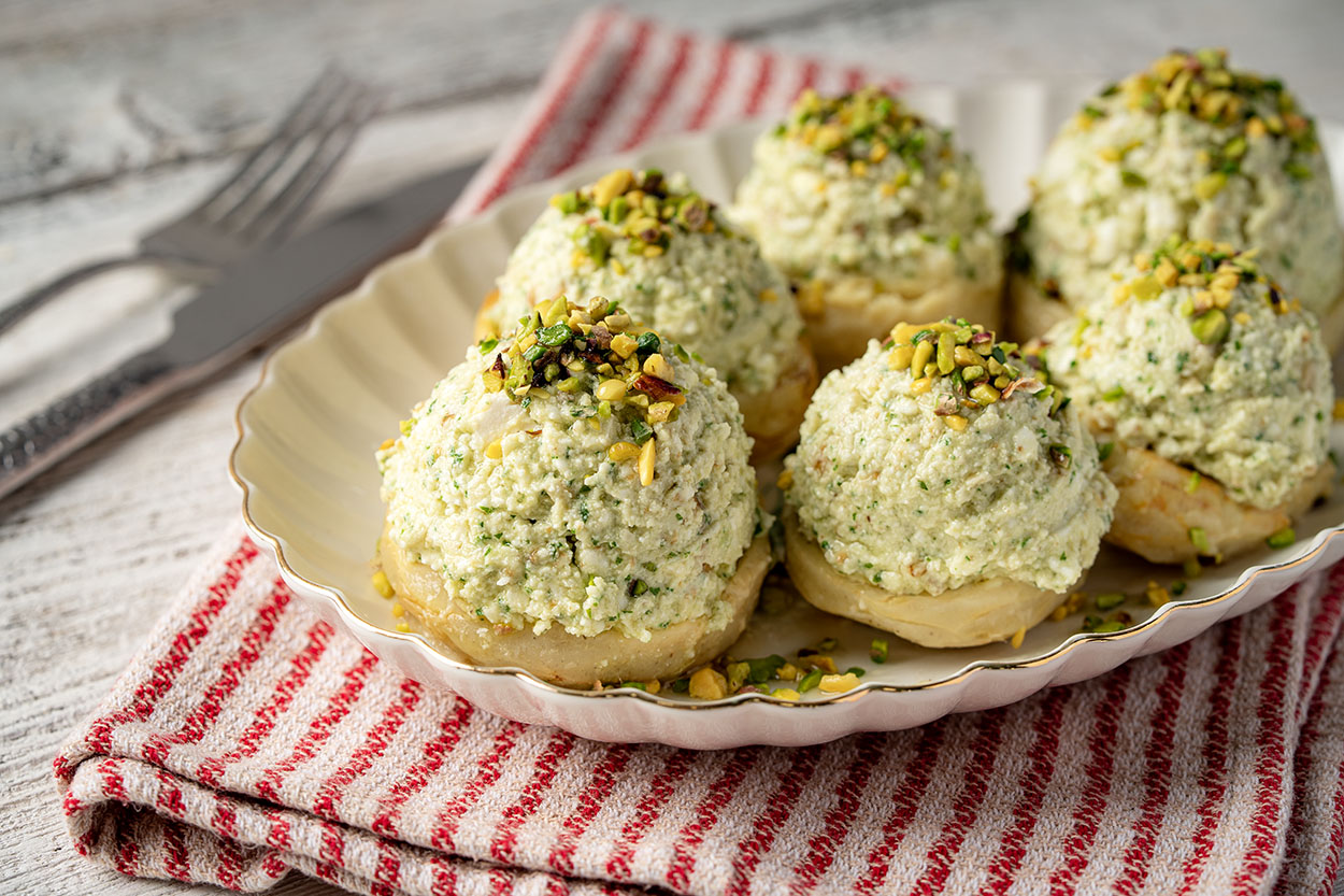 Girit Ezmeli Çanak Enginar Tarifi