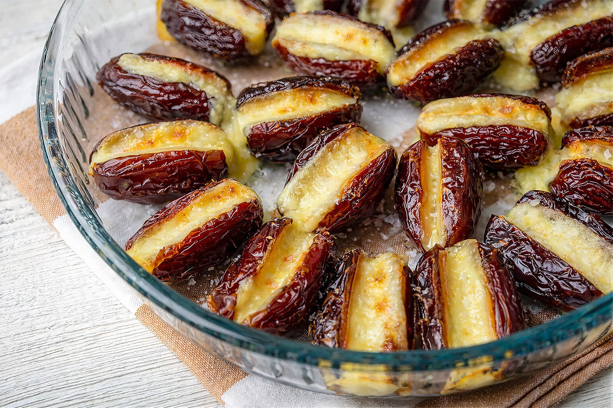 Fırında Peynir Dolgulu Hurma Tarifi