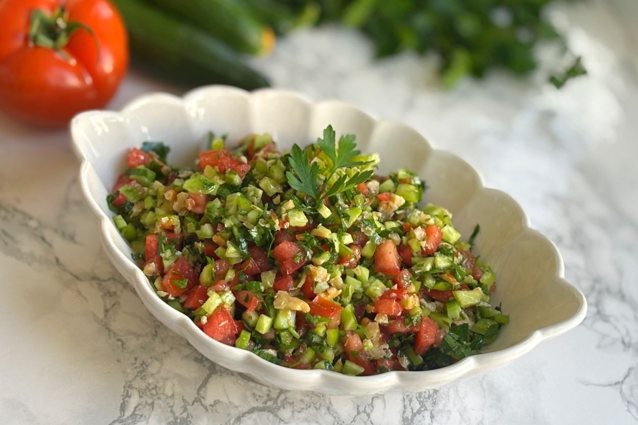 Kaşık Salata Tarifi