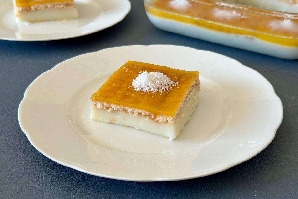 Portakallı Bisküvili Pasta Tarifi