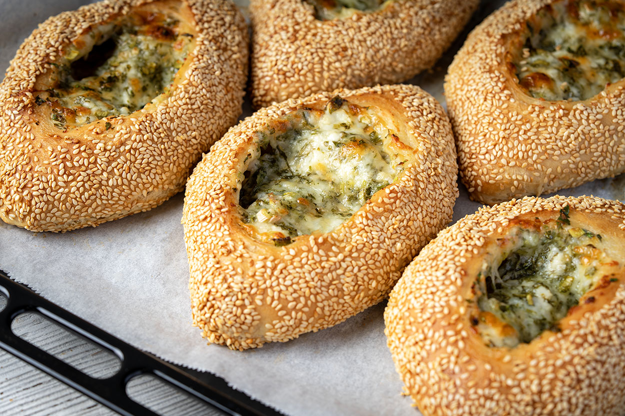 Peynirli Simit Pide Tarifi