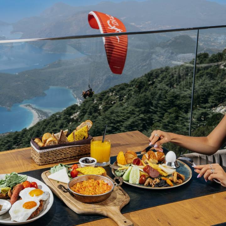 Babadağ Grill Wine Bar