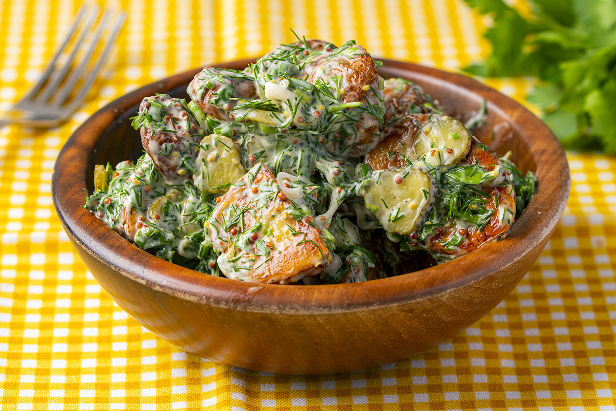 Otlu Patates Salatası Tarifi