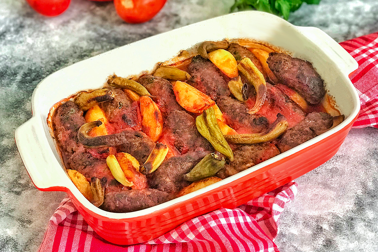 Salçalı Köfte Tarifi